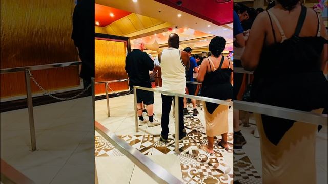 Vegas 拉斯维加斯 2024.7-12 смотреть онлайн