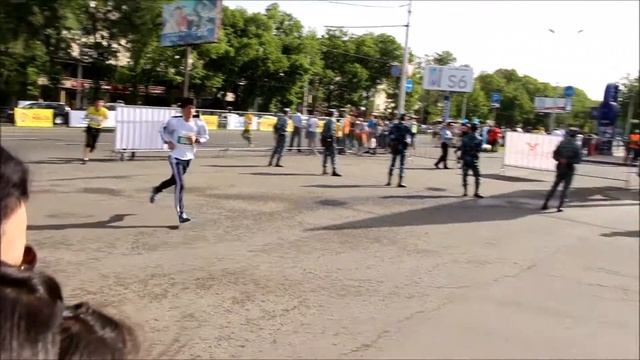 Выходные с Аленом - IV Алматы Марафон 2015 смотреть онлайн