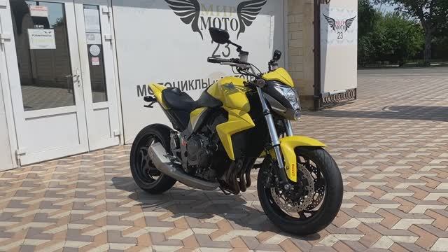 Honda CB1000R, 26 369 км, 2009г,+79182903333