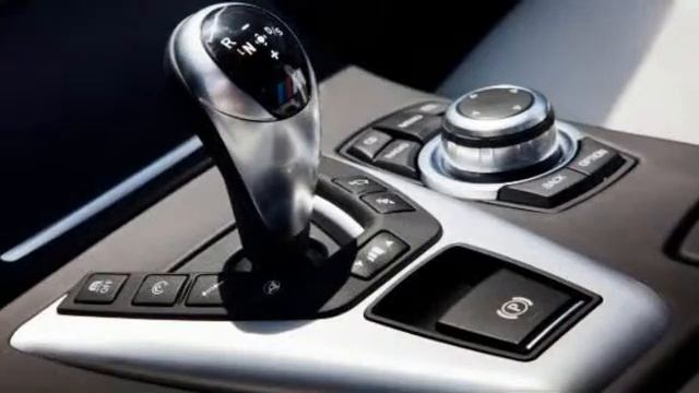 BMW M5 2013 Photo preview with interior nice car