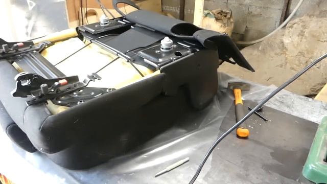 Astuce tuto : Adaptation d'un siège 3ème rang de 307 sw sur une 308 sw смотреть онлайн