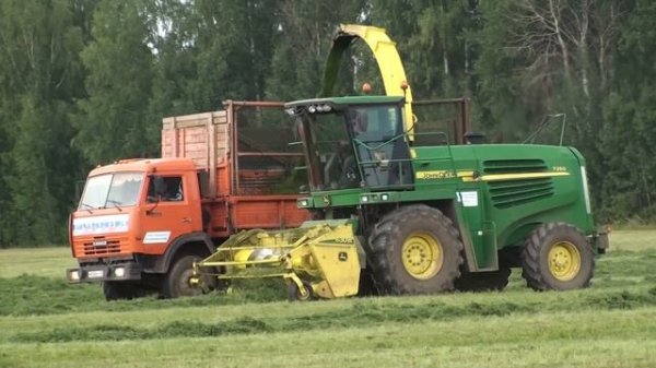 Уборка люцерны на сенаж JOHN DEERE 7250 и KAMAZ 55102.