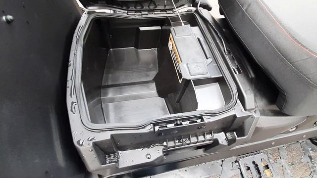 BRP Ski-Doo Expedition SE 900 ACE Turbo в продаже в ATV центр. Снегоход с пробегом. Видео для Avito. смотреть онлайн