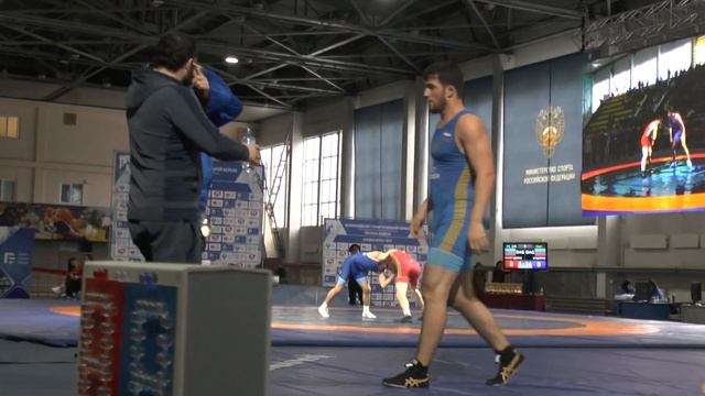 Иван Бороденко (Брянская обл.) - Килаб Мусаев (Чечня) смотреть онлайн