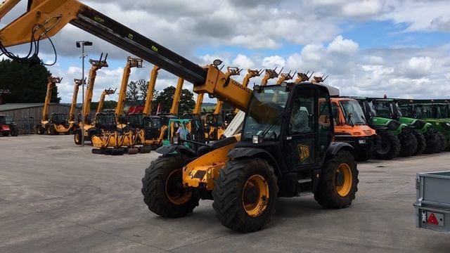 JCB 531-70 Agri Super Telehandler смотреть онлайн
