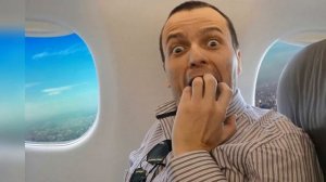 Почему в пассажирских самолётах не выдают парашюты?