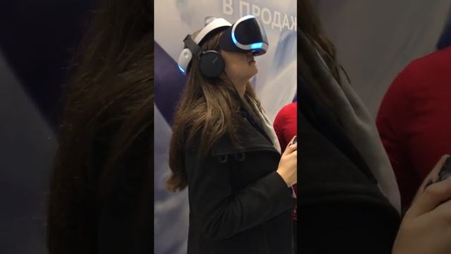 ИгроМире 2018, пробуем vr смотреть онлайн