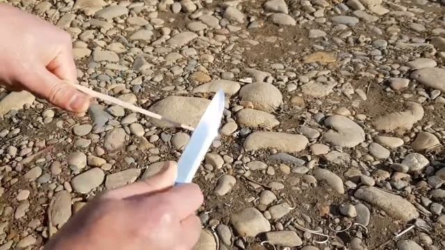 Mora Classic 1 knife/Making rice cake skewers(Camping/Bushcraft) 모라 클래식 1 나이프/떡꼬치 만들기(캠핑/원시생활) смотреть онлайн