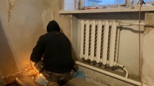 Демонтаж старой системы отопления. Продолжение перестройки