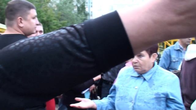 Москвичи против таких парковок