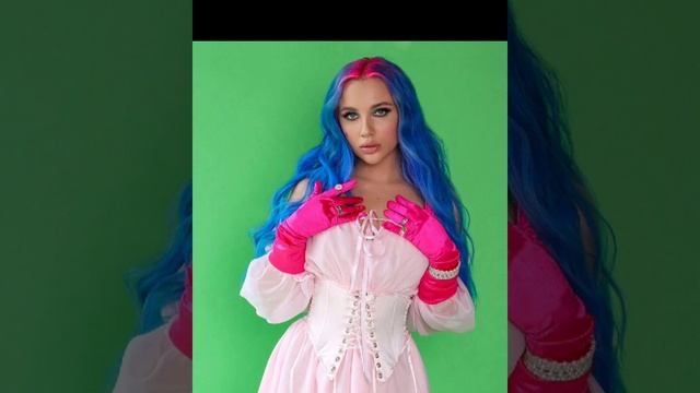 Миа Бойка песня МА МА МА, слушай и кайфуй