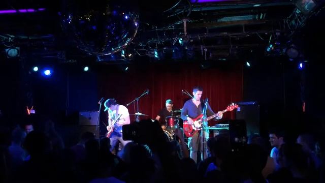 Кирпичи - Плюю я, 20 июля 2017, 16 Тонн, Москва смотреть онлайн