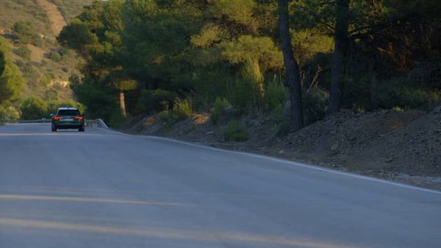 2018 Audi RS 4 Avant Sonoma Green | Interior Design & Driving Impressions | Málaga, Spain.