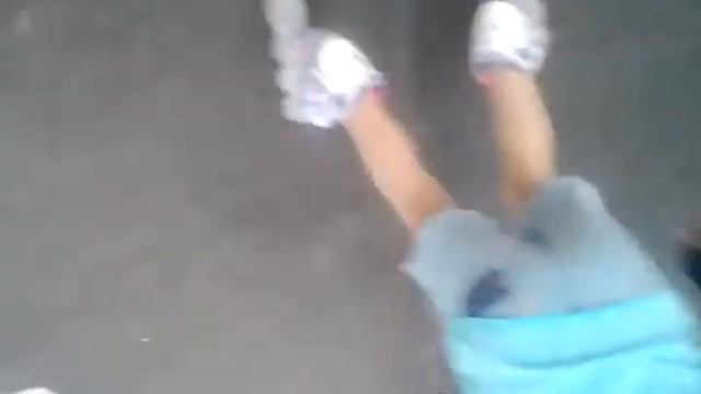 Не удачные кадры из видео как Рита учит меня кататься. смотреть онлайн