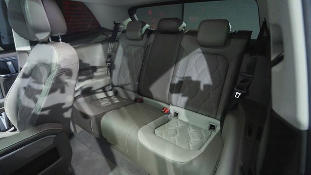 Soi VW Viloran 2024 - Xứng danh là căn Villa Di Động? | Vlog Xe смотреть онлайн