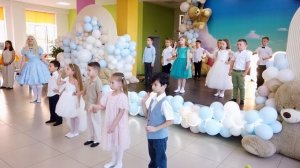 Детская песня - танец  Дважды два - четыре! 2х2=4