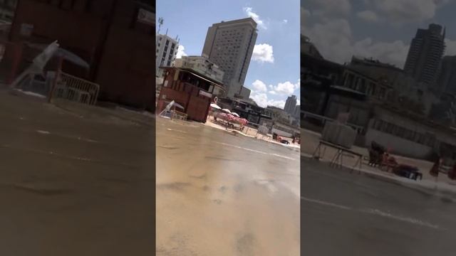 Потоп на пляже Бат-Яма. смотреть онлайн
