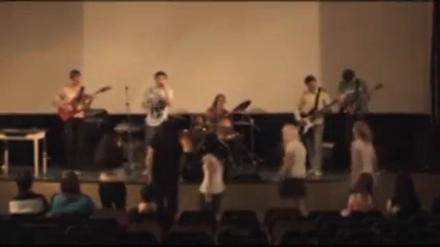 Нововоронеж Live 2010 - 02 - IZOMORFIZM - Балкон смотреть онлайн