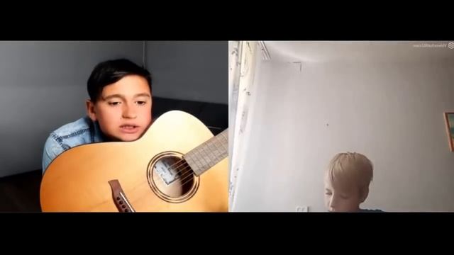 ОНА НЕ СМОГЛА СДЕРЖАТЬ ЭМОЦИИ! ЛУЧШАЯ РЕАКЦИЯ НА ГИТАРУ! смотреть онлайн