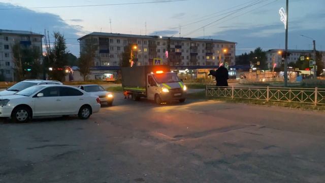 ГАЗель NEXT дорожная служба/Покраска пешеходных переходов. смотреть онлайн