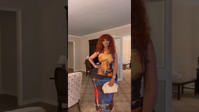 PebbelzDaModel Enjoying Life Walk Away Videos смотреть онлайн