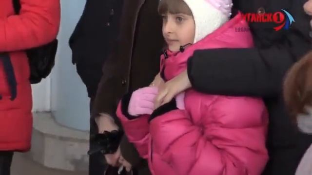 Песенный флешмоб. Луганск опять! На безымянной высоте смотреть онлайн