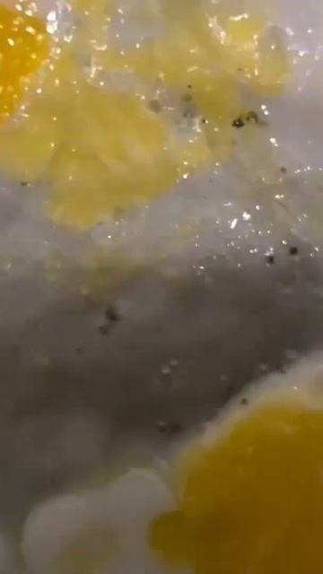 Классная Яичница с Чесноком и на Оливковом масле!!! Мммм