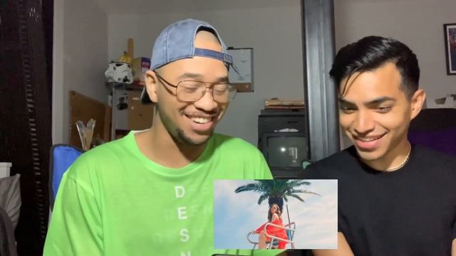 NON-KPOP FAN REACTS TO CHUNGHA LOVE U