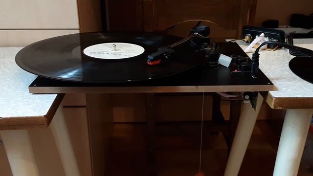 Из Китайского проигрывателя можно сделать классное ЭПУ) смотреть онлайн