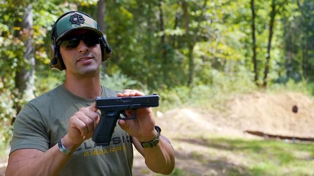 S&W M&P9 vs Glock 17 смотреть онлайн