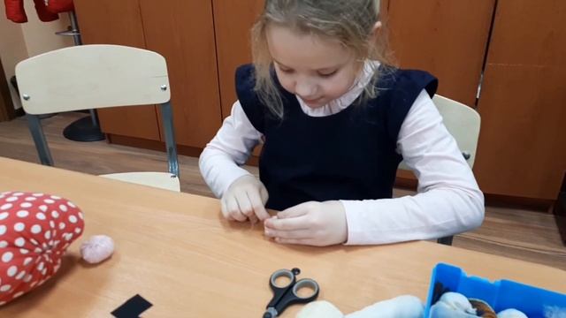 Попугай Иннокентий Горошкин, сшитый на кружке "Мастерская счастья" смотреть онлайн
