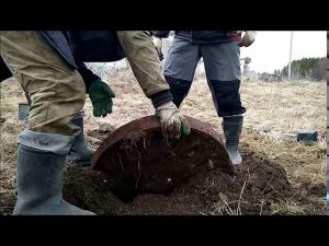 НАШЛИ СУПЕР РЕЛЬСУ 1877 ГОДА!!! ДОБИВАЕМ ГАРАЖ!!! РОЕМ ТРАКТОРНЫЕ ЗАПЧАСТИ!!!