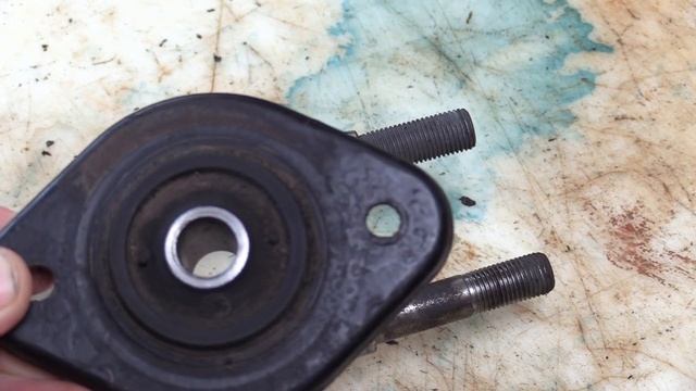 Smart 450 Stoßdämpfer vorne wechseln. Schritt für Schritt. смотреть онлайн