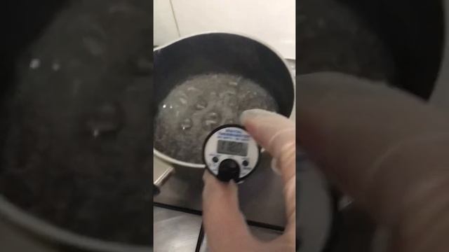 How To Make Light Blue Macarons كيف تعمل ماكرون باللون الازرق الفاتح باللغتان العربية والإنكليزية