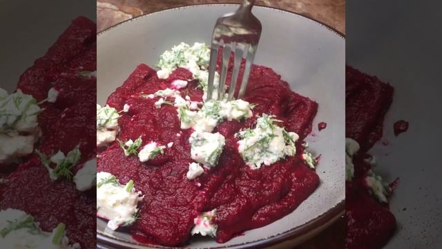 easy beetroot ravioli #shorts #pasta смотреть онлайн