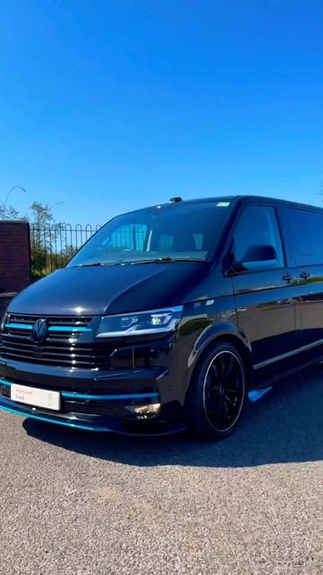 ABT Sportsline Kombi 'Deep Black & 'Miami Blue'