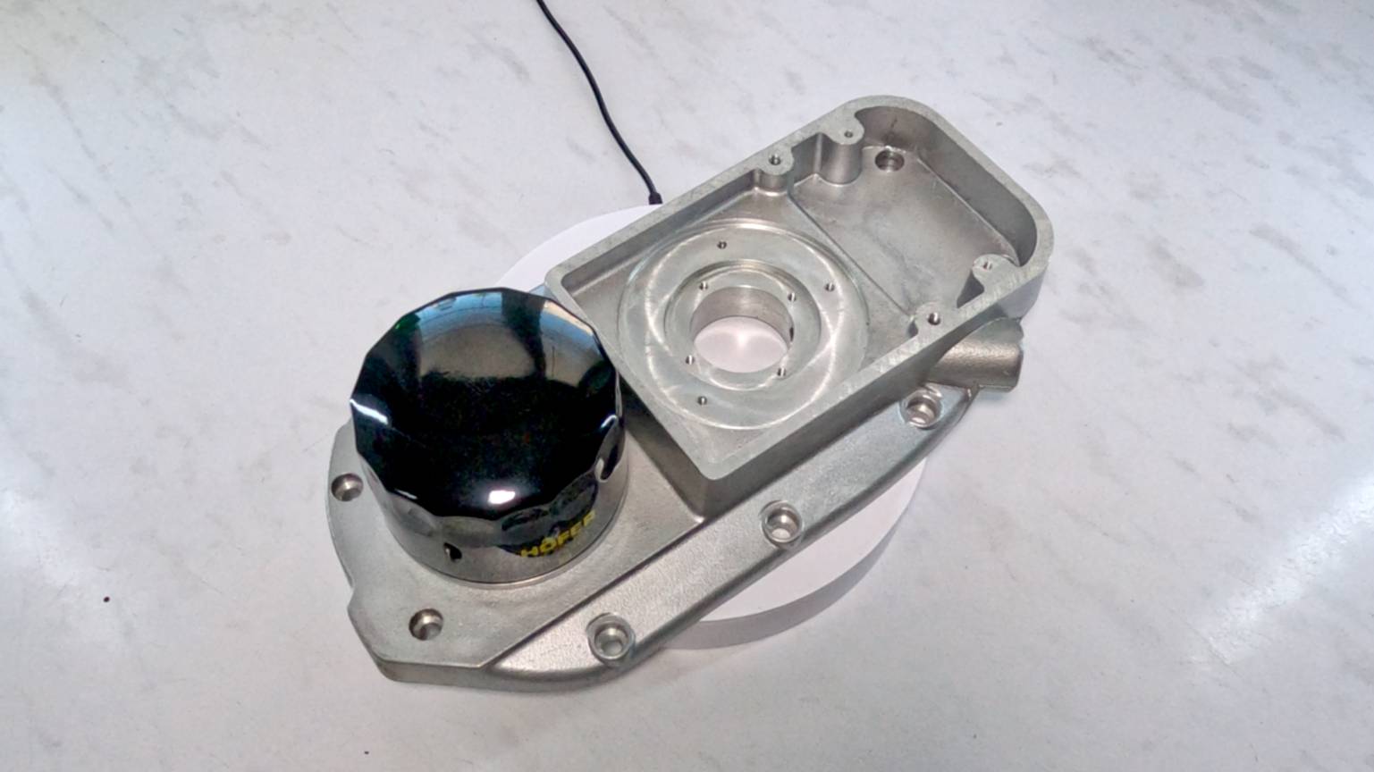 Передняя крышка двигателя Урал - Утятница под масляный фильтр ВАЗ. смотреть онлайн