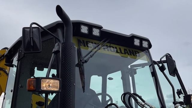 Ny 2022 model rendegraver - se det nye design og få en maskingennemgang af New Holland B110D her! смотреть онлайн