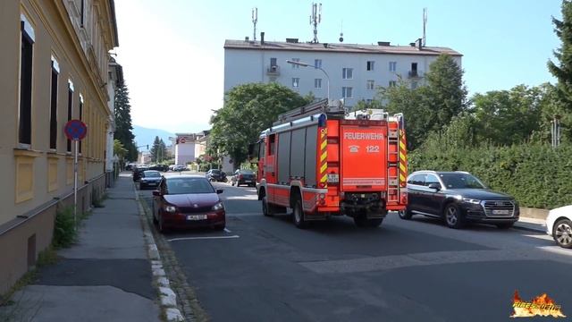 [Neue Drehleiter] 3x Einsatzfahrten der Feuerwehr Klagenfurt смотреть онлайн