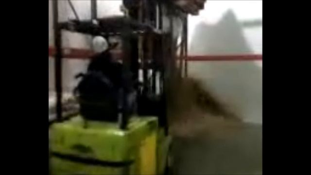 Pallet collapse смотреть онлайн