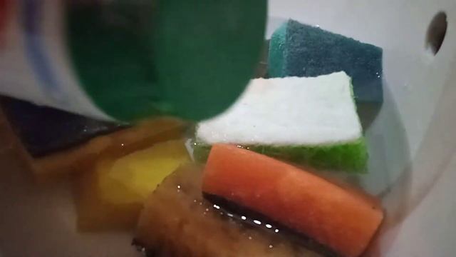 Asmr sponge // Асмр много кухонных губок + порошок // смотреть онлайн