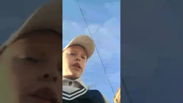 ИДУ В ШКОЛУ смотреть онлайн