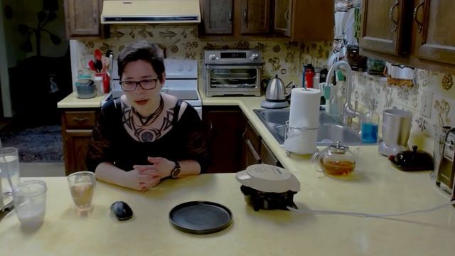 Sunday CAWFEE Talk - Raw Purple Pu'er Tea with a stuffed waffle recipe смотреть онлайн