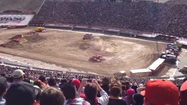 Monster Truck Jam 2013 ELP TX смотреть онлайн