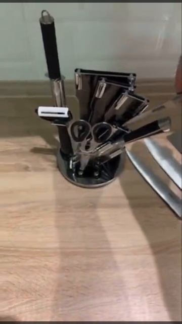 Набор кухонных ножей с подставкой - Benson BN - 401 смотреть онлайн