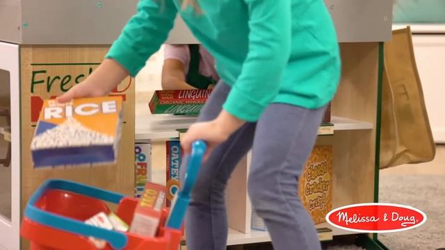 Melissa & Doug Fresh Mart Grocery Store | Pretend Play Promotes Language & Social Development смотреть онлайн