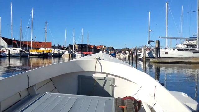 Vårpremiere med Skogsgårdsnipan 2014. смотреть онлайн