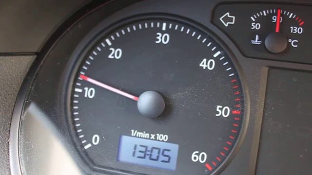 VW polo 9n3 1,4 TDI, engine sound + toy dolls смотреть онлайн