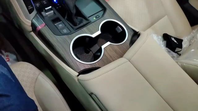 New Land Cruiser 2022 LC 300 Interior and Ext смотреть онлайн