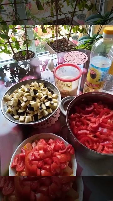 салат из баклажанов,грибов и сладкого перца смотреть онлайн